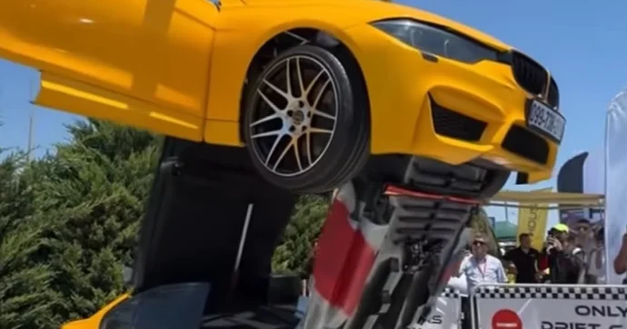 Azərbaycanlı ustanın hazırladığı Transformer ə çevrilən avtomobil VİDEO