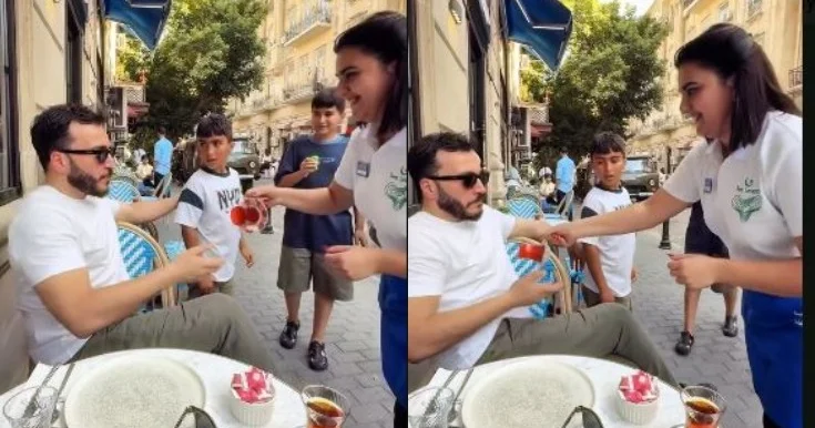 Elvinə kafedə maraqlı zarafat edildi Video
