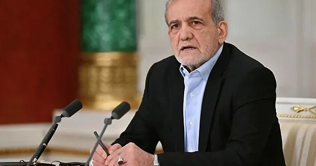 Pezeşkian Pakistan rəhbərliyinə vacib mesaj göndərib