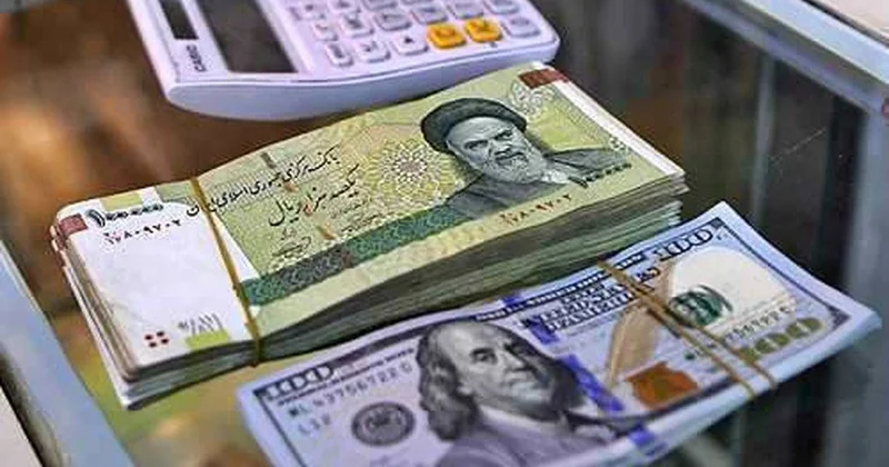 Dollar tarixi rekord qırdı