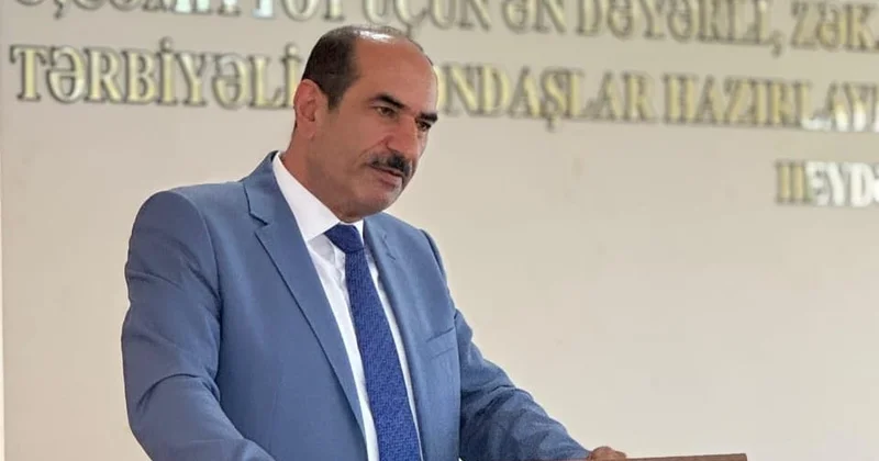 Azərbaycan mətbuatı inkişafın mürəkkəb təkamül yolu ŞƏRH