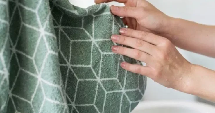 Tualetdən də çirkli ola bilər Hamam otağındakı ən çox mikrob toplayan əşya