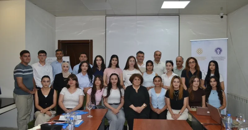 Lənkəranda qadınların ictimai nəzarətdə iştirakına dair dəyirmi masa keçirilib