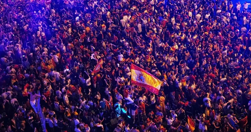 İspaniyada çempionluq şənliyi faciə ilə bitib: yeniyetmə ölüb