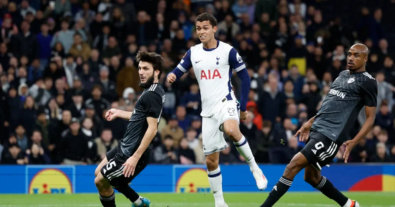 Qələbə qollarının adamı “Qarabağ”ı da məyus edib