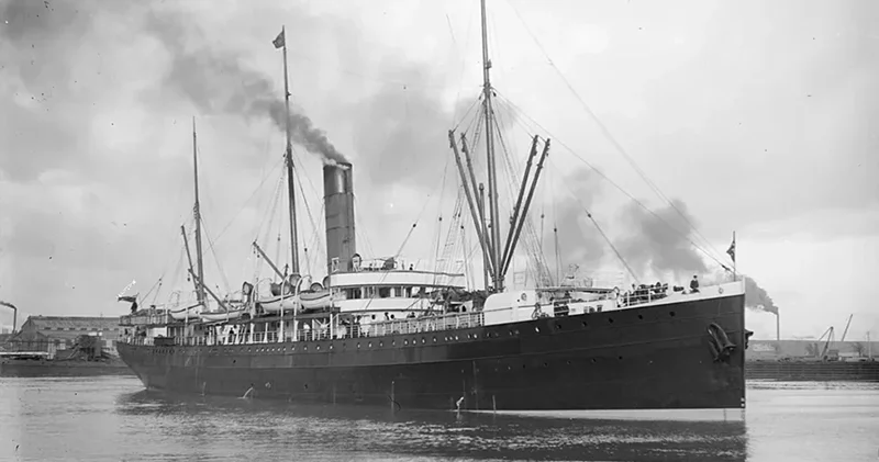 SS Warrimoo : Eyni anda iki fərqli əsrdə yaşamış gəmi