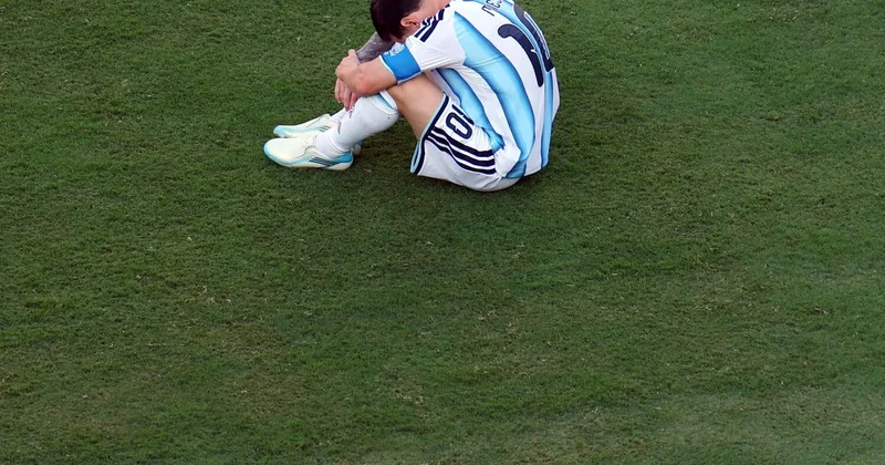 Messi: İspanlar bizdən daha üstün oynadılar