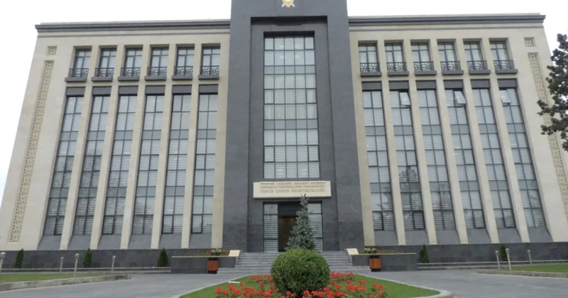 Подростка в Гяндже зарезали из за 15 манатов