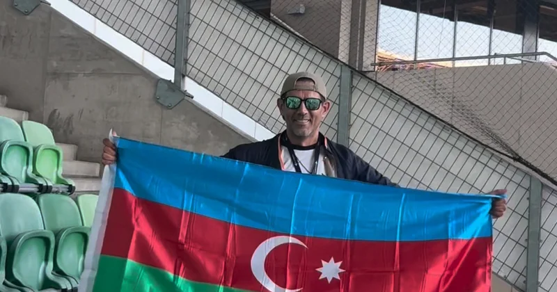 Məşhur müğənni Qarabağ ı dəstəkləmək üçün Budapeştə getdi FOTOLAR