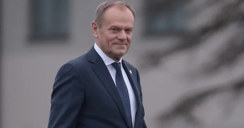 Polşanın Baş naziri Budapeşti tənqid etdi