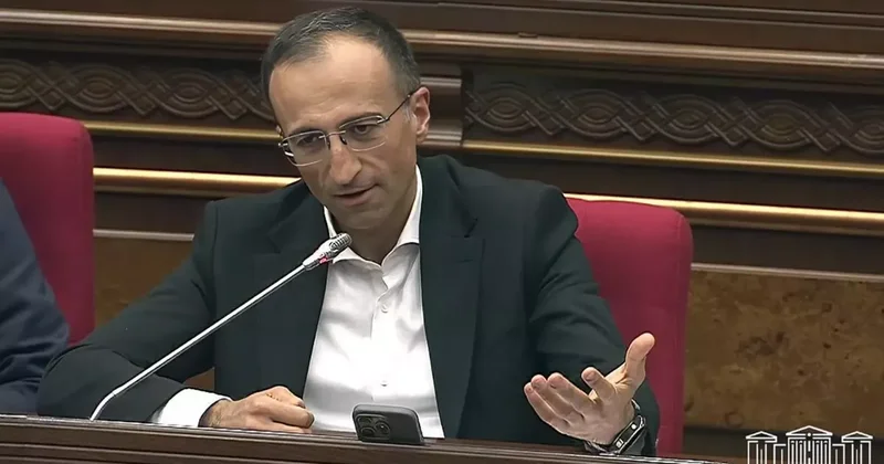 Соратник Пашиняна решил сложить депутатский мандат