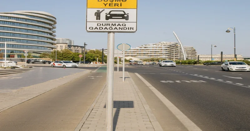 Daha iki ünvanda avtobus zolağında minib düşmə yeri yaradılıb