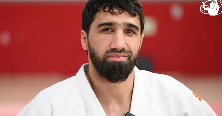 Olimpiya çempionu karyerasını