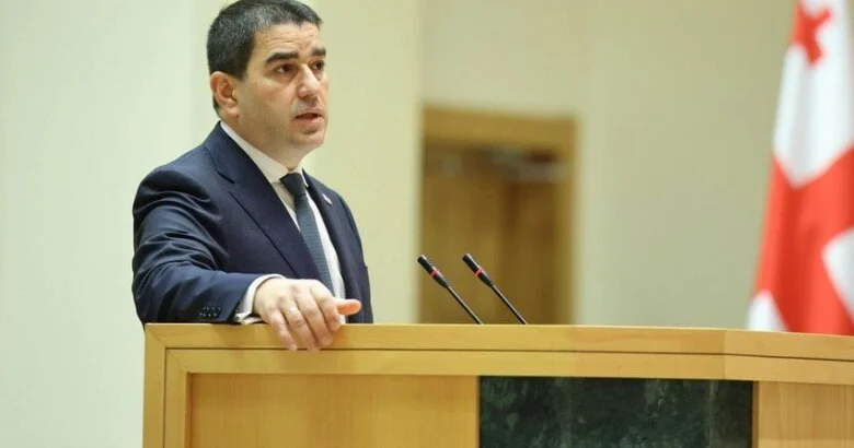 Papuaşvili: Aİ Gürcüstandan Rusiya ilə qarşıdurma tələb etməməlidir