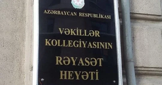 Vəkillər Kollegiyasının iclasında vəkillərə Töhmət, irad, xitam...