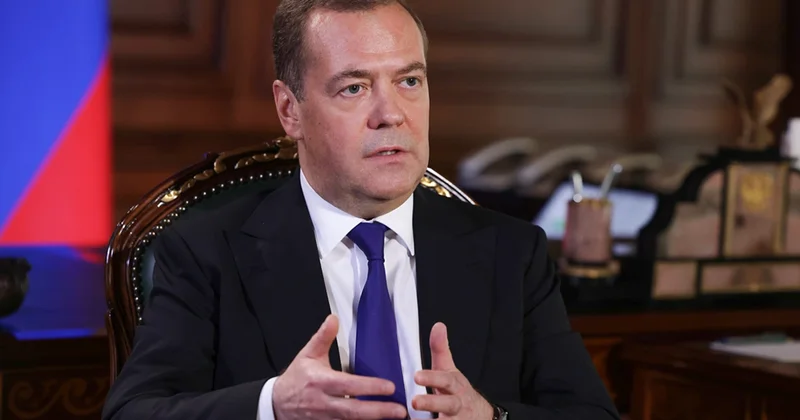 “Ukraynada NATO sülhməramlıları olmamalıdır” Medvedev