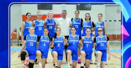 Basketbolçu qızlarımız B divizionunda 5 ci olublar