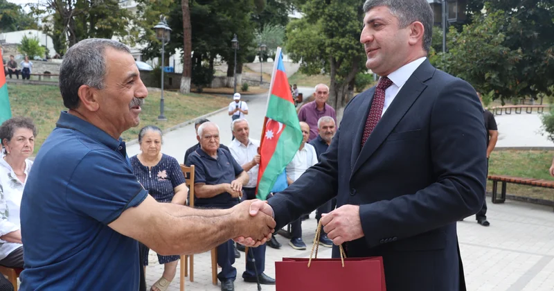 Xankəndidə 102 nəfərə mənzillərin açarları verildi FOTO