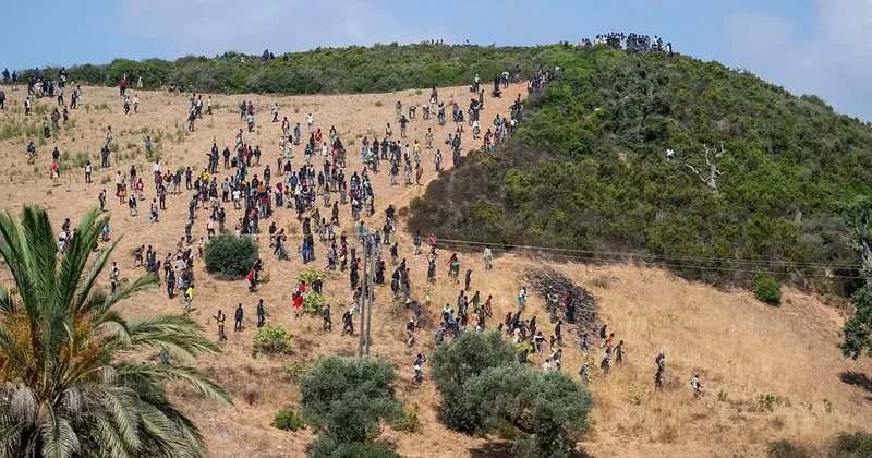 Aİ Mərakeşə maliyyə dəstəyini artıracaq