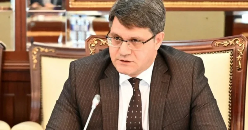 Nazir müşavirini İŞDƏN ÇIXARDI