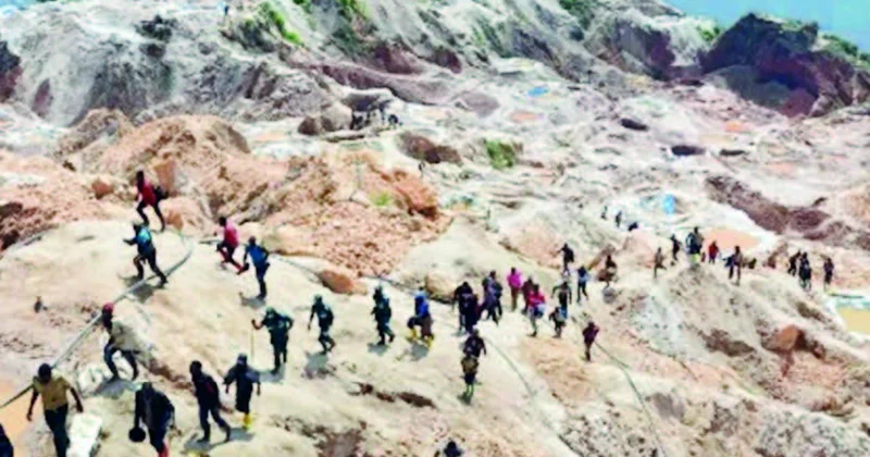 Kamerun MAR sərhədində qızıl mədəni çöküb