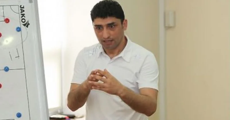 Aslan Kərimov: “Tvente” topa nəzarət edən komandadır, “Qarabağ”ın isə böyük təcrübəsi var”