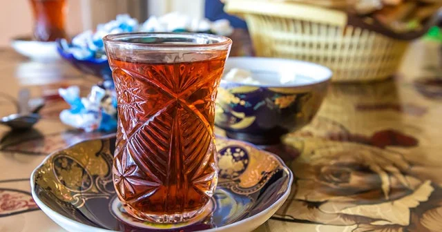 Çayxorlara pis xəbər: Çayı bununla içirsinizsə...