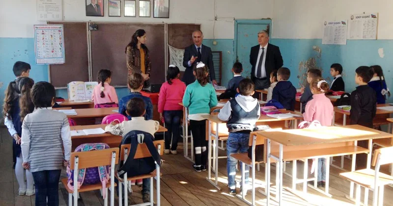 Məktəbləri bağlayırlar, bütöv kəndlərin gələcəyini məhv edirlər Ekspertdən SƏRT AÇIQLAMA