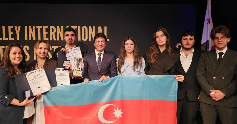 BMU komandası Silikon Vadisində gümüş medala layiq görülüb