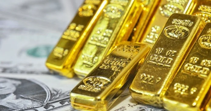 Ölkələrin ehtiyatlarında qızılın payı: İlk 10 ölkə