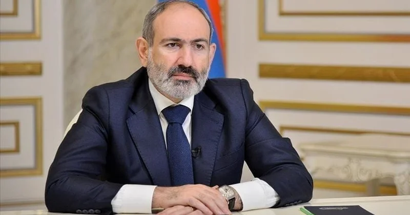 Paşinyan: Ermənistan dəmir yollarını öz vəsaiti hesabına bərpa edəcək