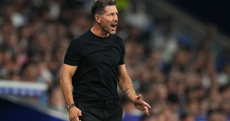 Simeone azarkeşlərin təhqirlərinə münasibət bildirib: “Onlara hörmət edirəm”
