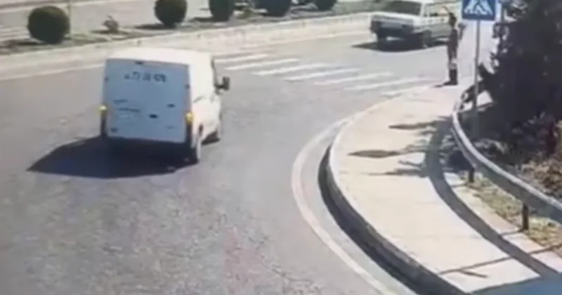 Piyada keçidində təhlükəsizlik qaydalarına məhəl qoyulmaması qəzaya səbəb oldu