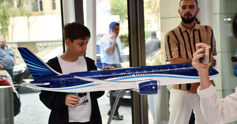 AZAL virtual təyyarə stendi təqdim etdi FOTOLAR