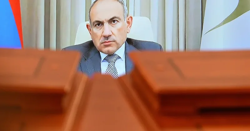 Uşaqlar Ağrı dağının Ermənistanda olmadığını bilmirlər Paşinyan