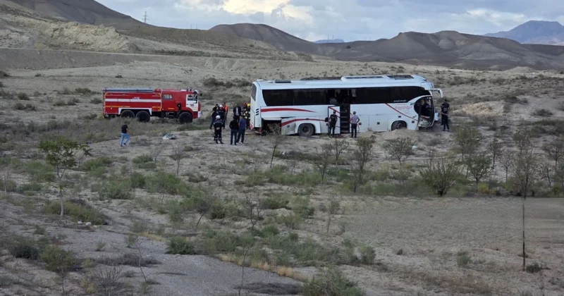 Avtobusu dərəyə aşıb, 16 nəfər xəsarət ALIB Yenilənib KONKRET