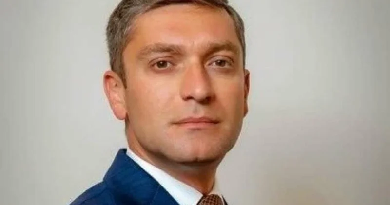 Keçmiş səfirə nazirlikdə yüksək vəzifə verildi
