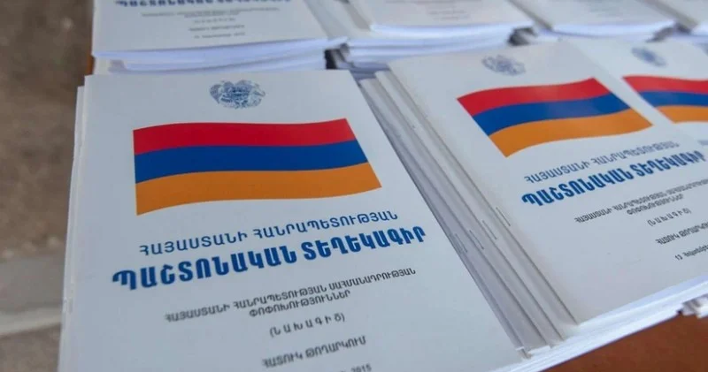 Ermənistanda konstitusiya refenrendumunun keçirilməsinə təşəbbüs göstəriləcək