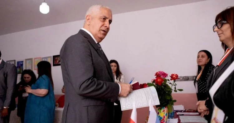 Cənubi Osetiya “seçkilərinin” nəticələri İlhaq yolu