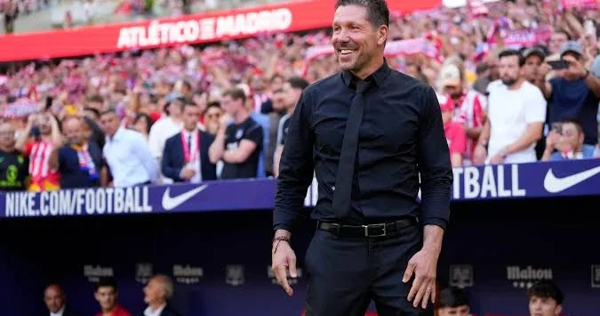 Dieqo Simeone: “Adın Mourinyo olsa belə, hər şeyə icazə verilmir”