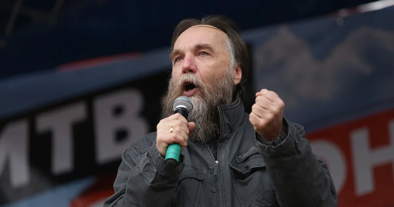 Дугин заявил о давлении элиты на Путина Minval Politika