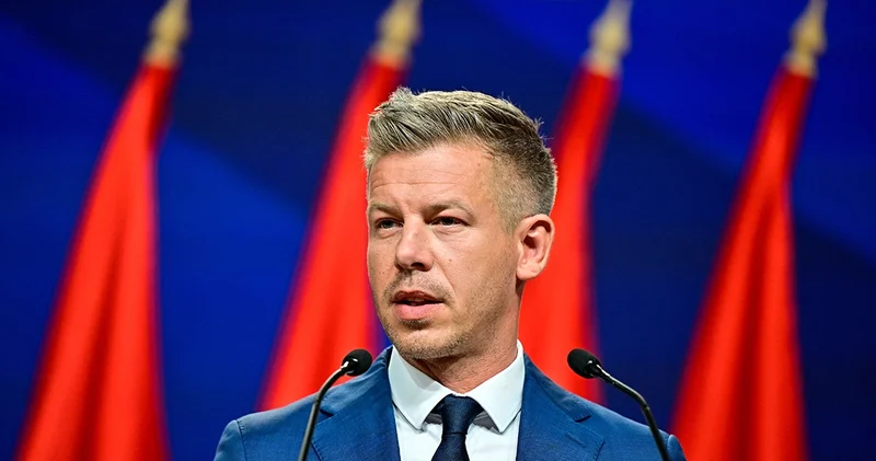 Премьеру Венгрии плеснули в лицо вином Minval Politika