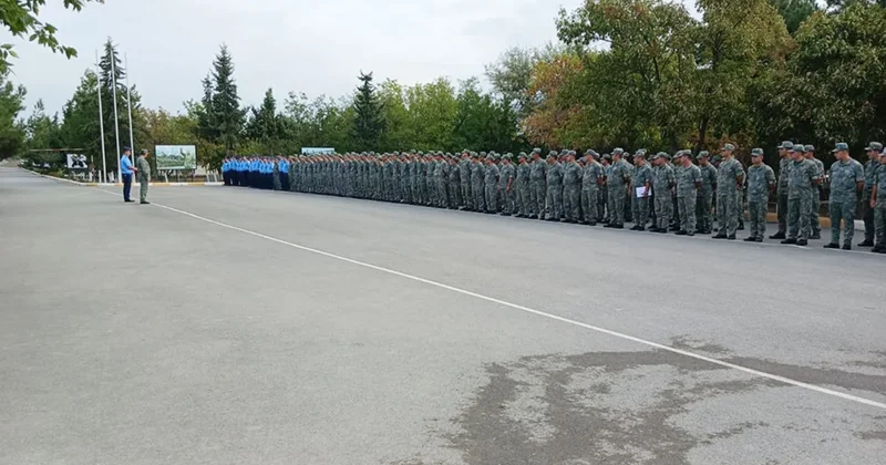 В Азербайджанской армии проведен цикл мероприятий по случаю Дня государственного суверенитета