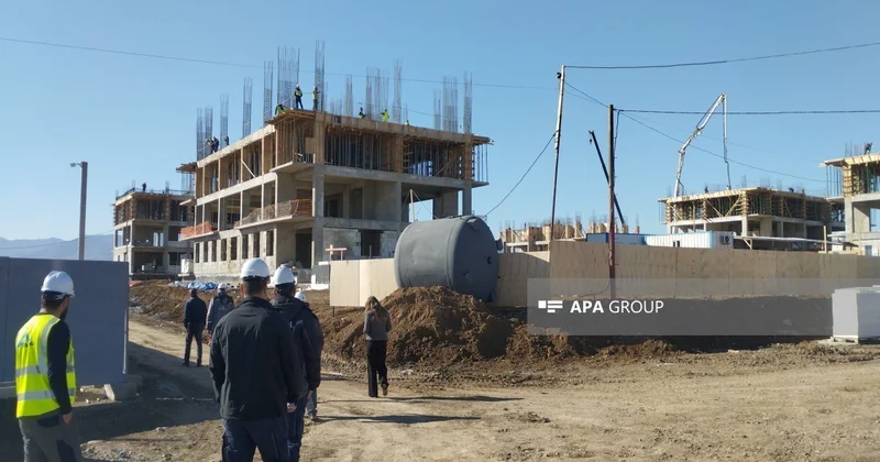 В этом году в городе Агдам будут сданы в пользование жилые комплексы, рассчитанные на возвращение 8 тысяч человек