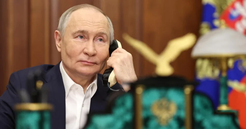 Putin bir telefon zəngi ilə Trampın fikrini dəyişdi KİV