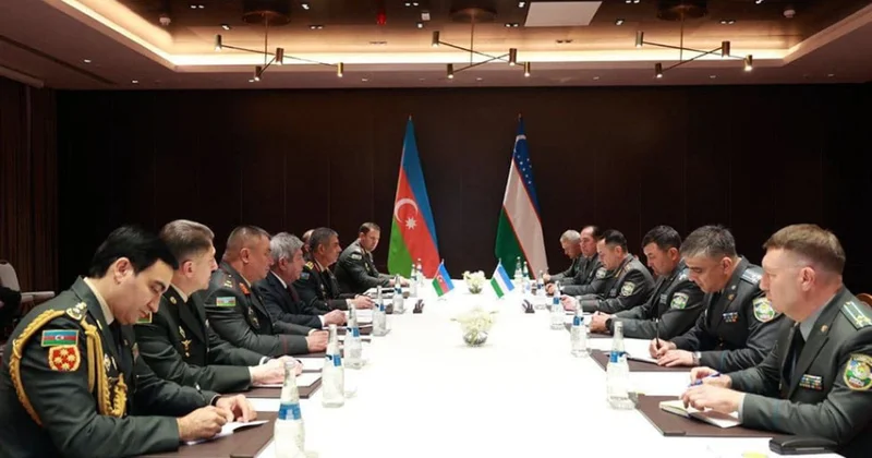 Azərbaycanın müdafiə naziri Özbəkistana səfər edib