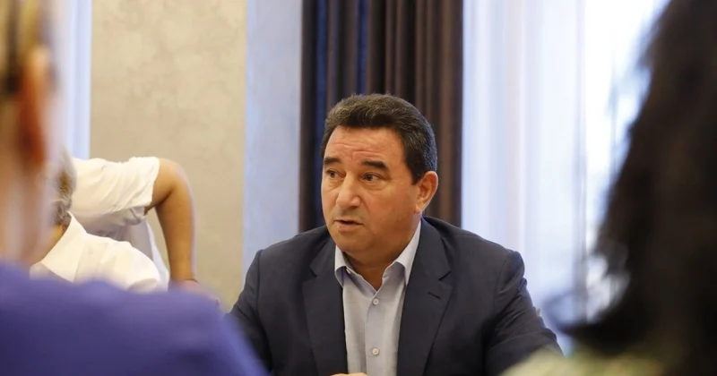 Deputat Səyyad Əliyev ölkədən qaçır?