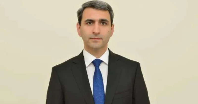 Rövşən Rüstəmov dəmir yollarının kassirlərini işdən çıxardı