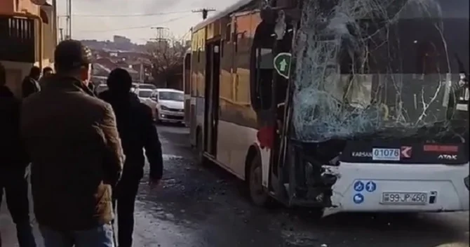 Bakıda iki nəfərin ölümünə səbəb olan avtobus sürücüsünə HÖKM OXUNDU