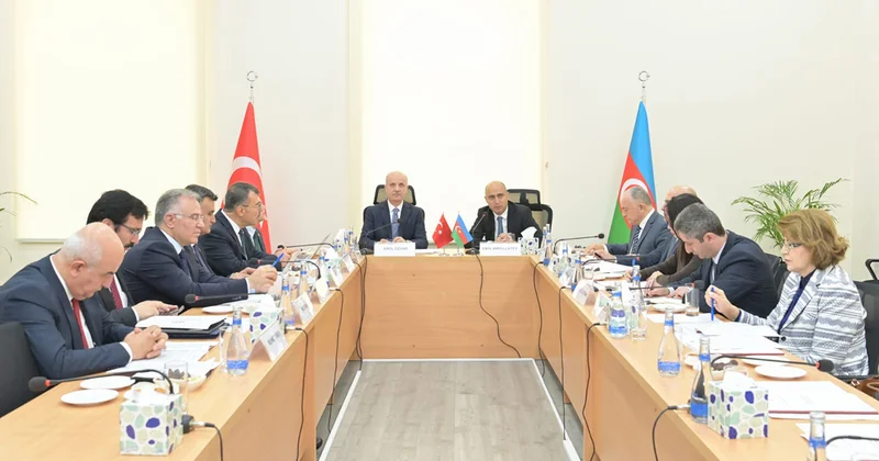 Türkiyə Azərbaycan Universitetinin Himayəçilər Şurasının növbəti iclası keçirilib Fotolar